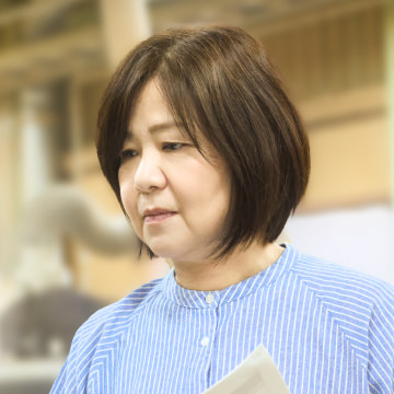 山際 由香